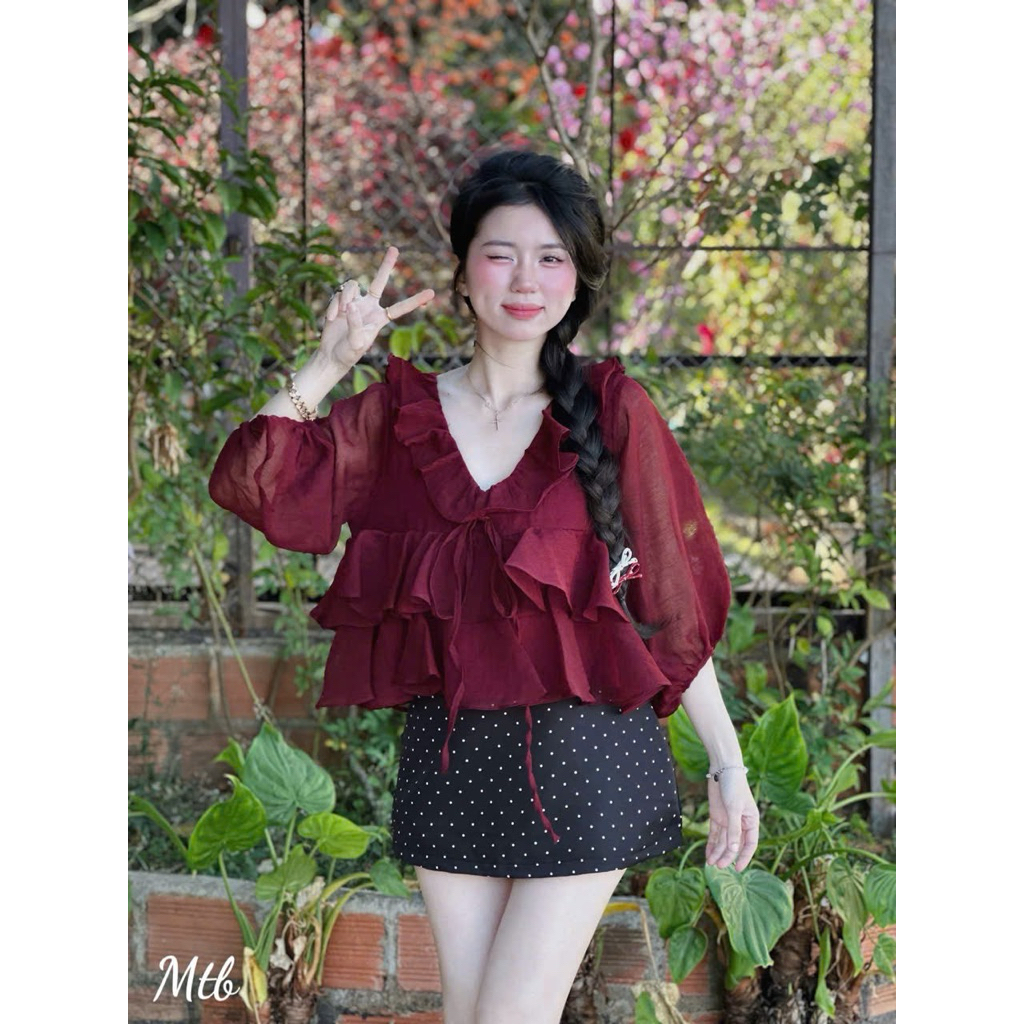 Set thiết kế vải xước Hàn cao cấp áo tay bồng tầng phối chân váy chấm bi khóa kéo có quần trong - EL