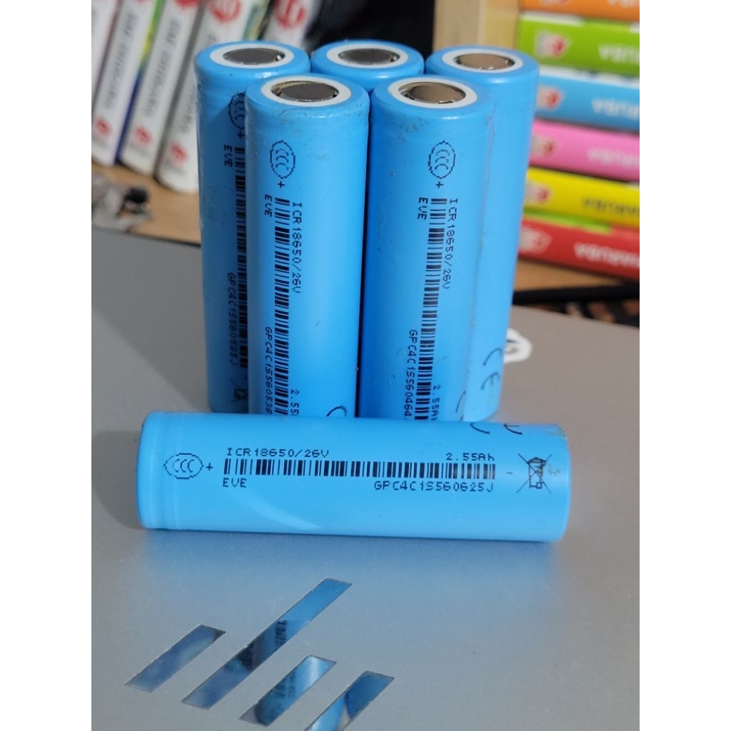 Pin sạc 18650 2500mah