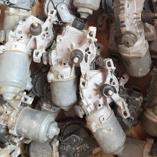 THÁO XE CHÍNH HÃNG Mô tơ gạt mưa trước Toyota Inova, Fortuner, Hilux đời 2006-2016
