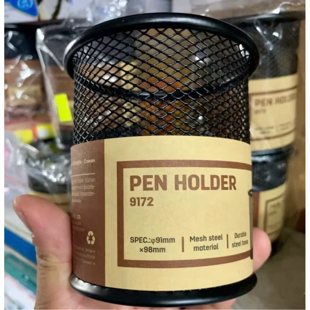 Cắm bút văn phòng hình trụ tròn đen Deli 9172