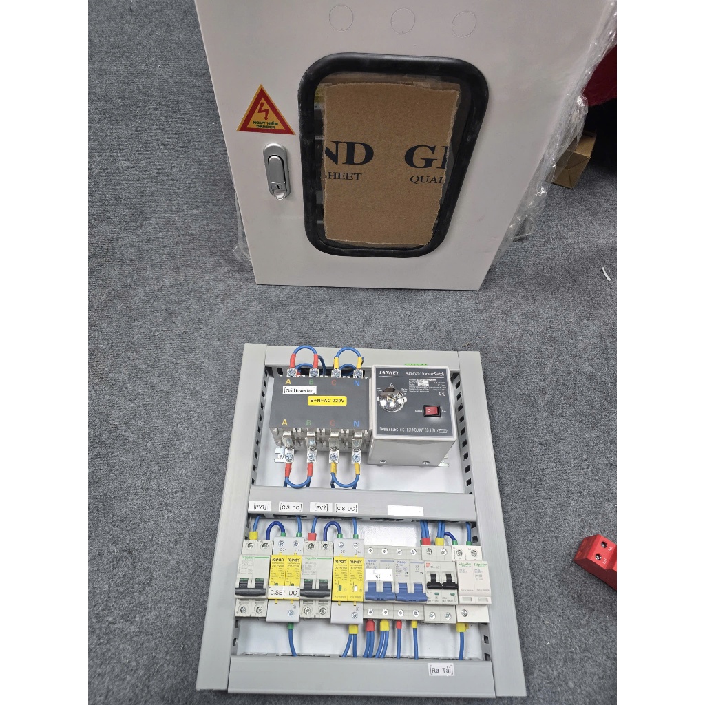 Tủ Điện Năng Lượng Mặt Trời 6KW 2PV Cho Biến Tần LuxPower  | ATS Tự Động Schneider Chống Sét AC DC
