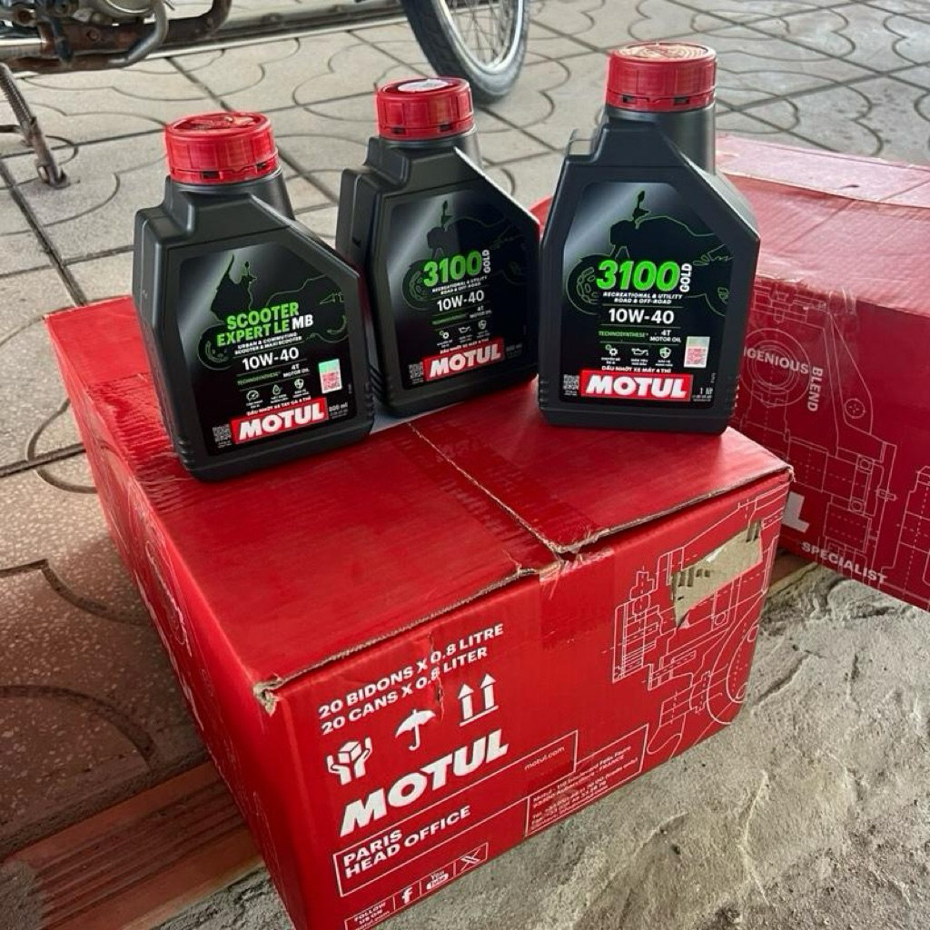 nhớt motul 10w40 0.8ml xe số .