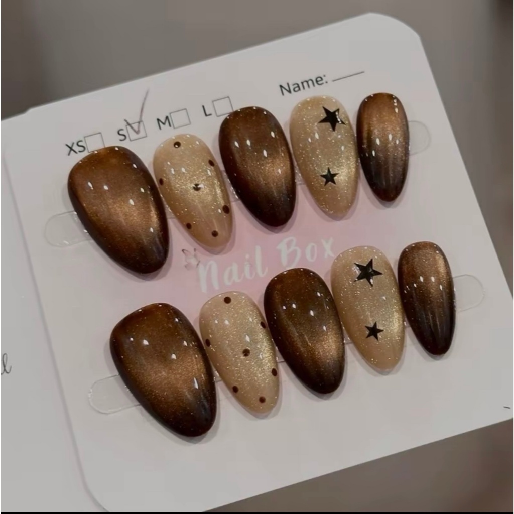 N41 - Nailbox Thiết Kế Mắt Mèo Nâu Chấm Bi Form Ovan Ngắn