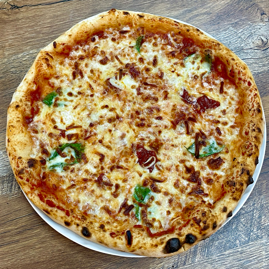 PIZZA MEN TỰ NHIÊN cấp đông size 22 chuẩn Ý | Sourdough pizza, Pizza đông lạnh, tiện lợi