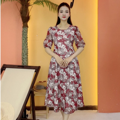 Đầm suông xòe trung niên cho mẹ - Cổ tròn tay lỡ - Đỏ hoa - TTV2095