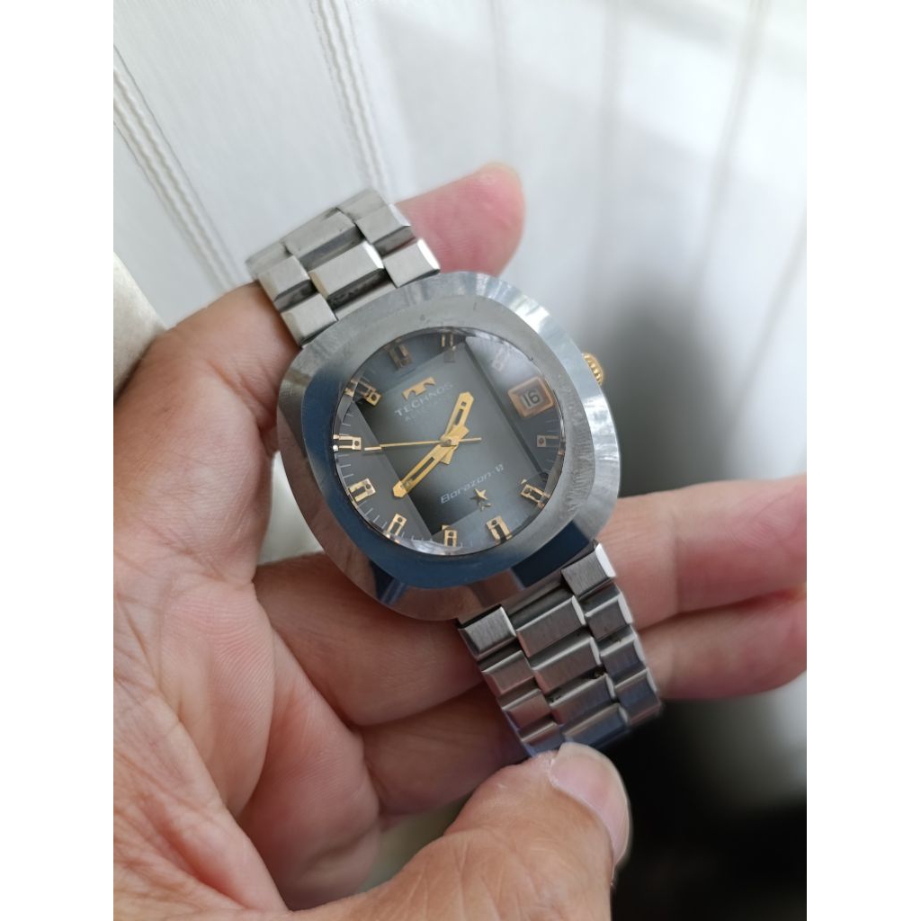 Đồng hồ nam TECHNOS Borazon automatic