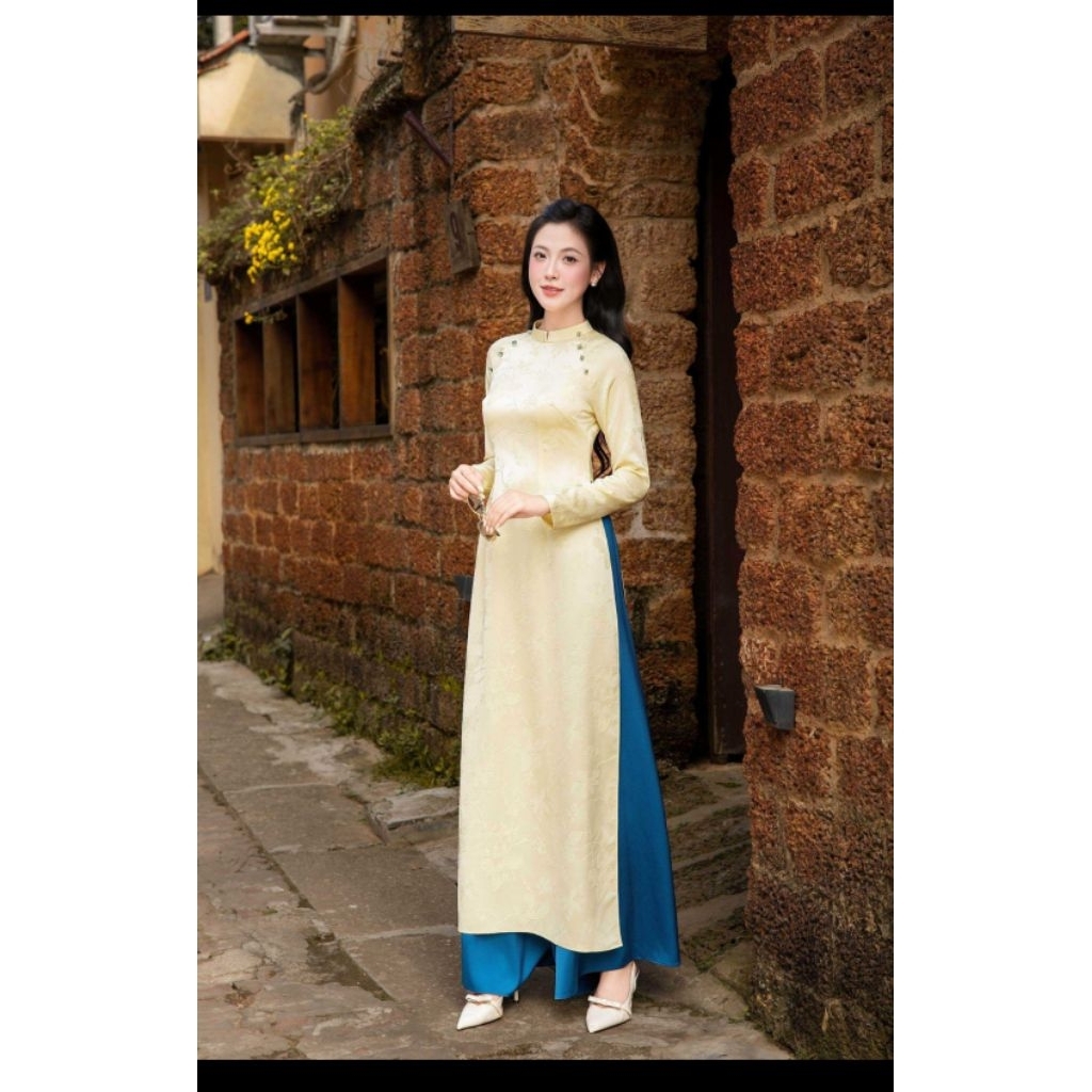Áo dài truyền thống Lamia, size S, vàng nhạt
