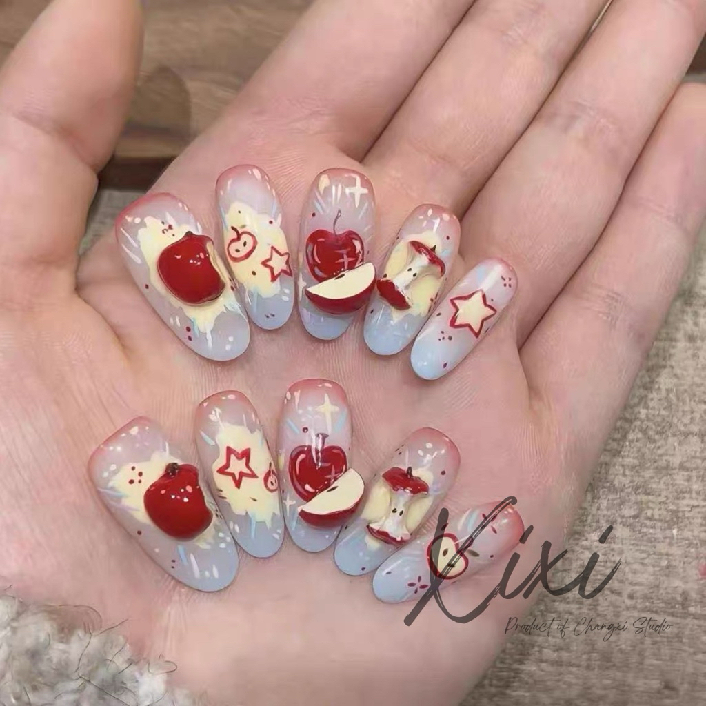 Nailbox style Douyin đính charm trái táo độc lạ