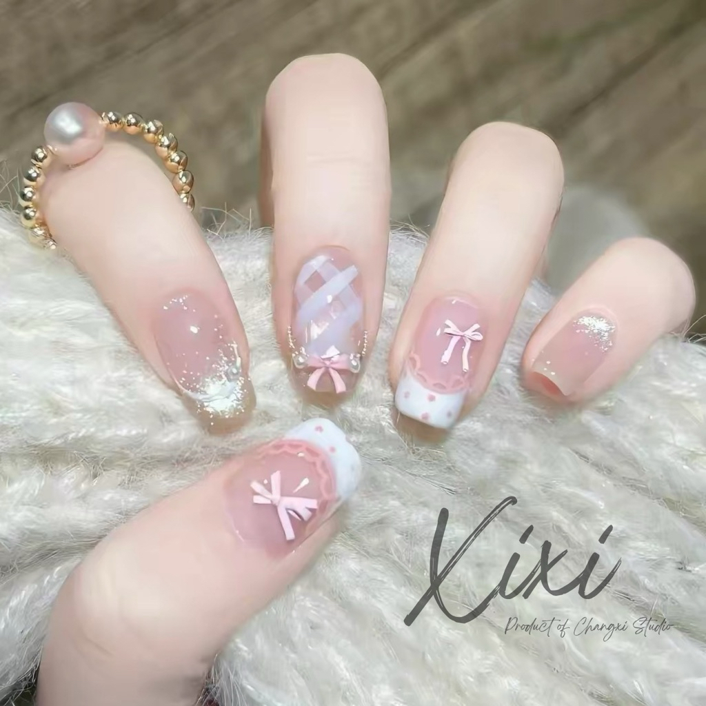 Nailbox thiết kế style Douyin tone hồng mix mắt mèo nhẹ nhàng