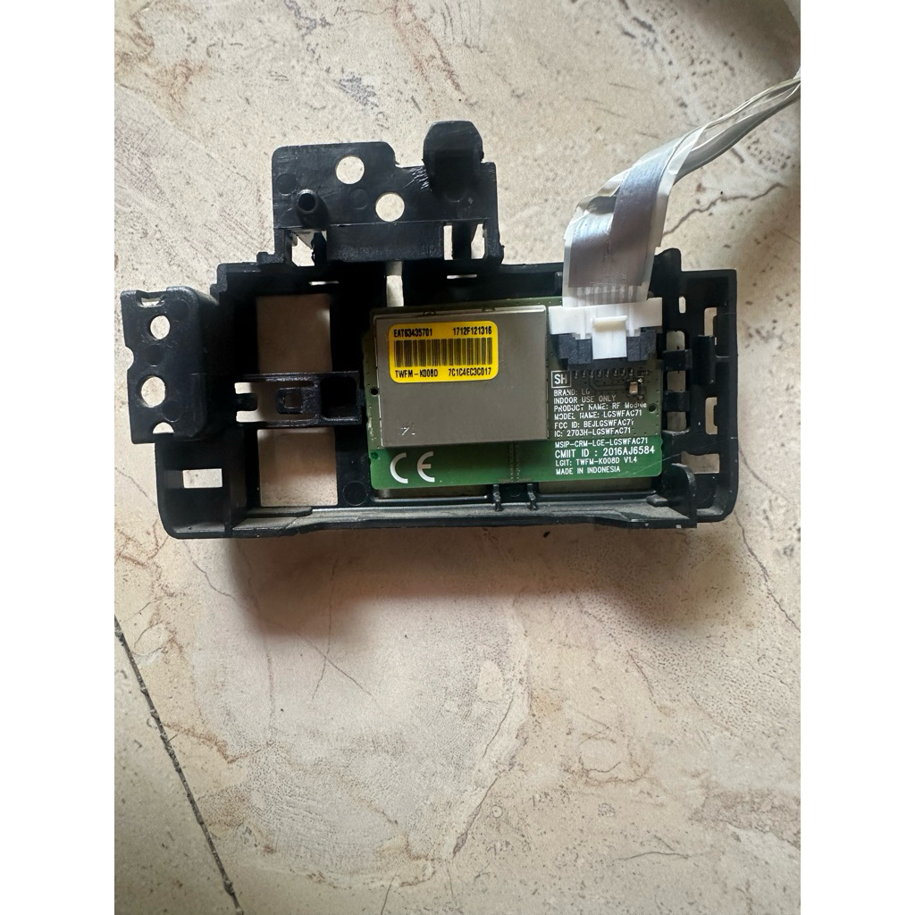 Bo Wifi Tháo Máy Tivi LG 49LJ550T