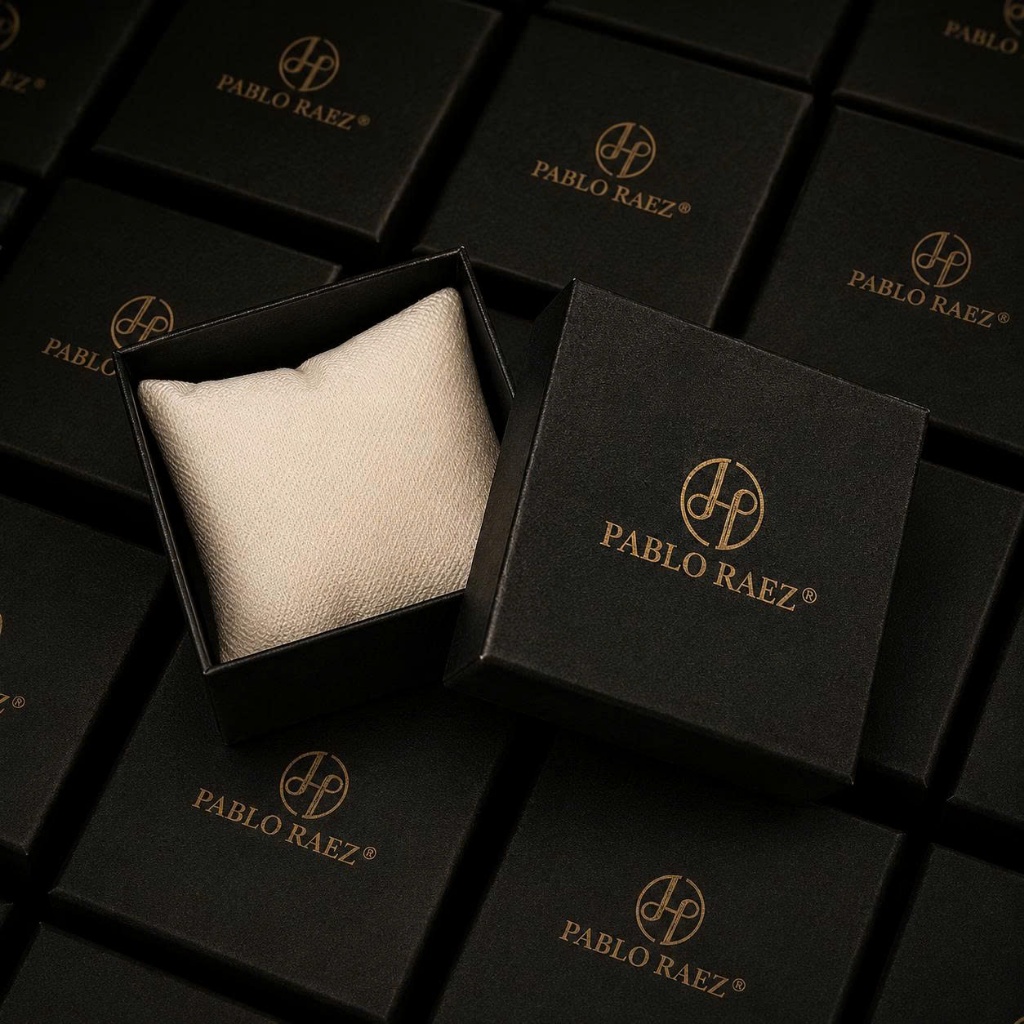 Hộp đồng hồ Pablo Raez Kích thước 9x8x6cm