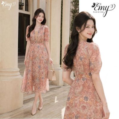 Đầm Thiết Kế EMY Thời Trang Cao Cấp EM9793 Vải Tơ Thanh Lịch Dạo Phố