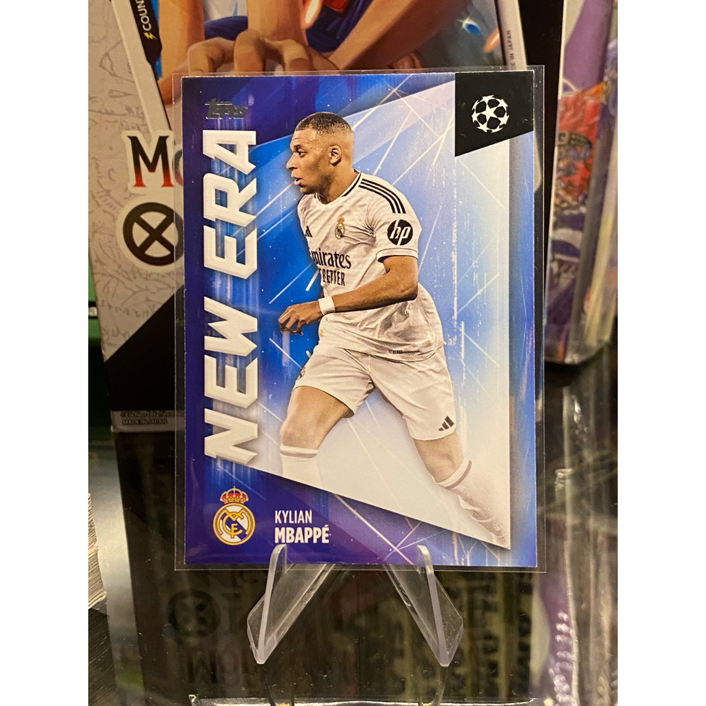 Thẻ Cầu Thủ Mbappe Chính Hãng Topps UCC 2024-25 Áo Real Madrid NEW ERA