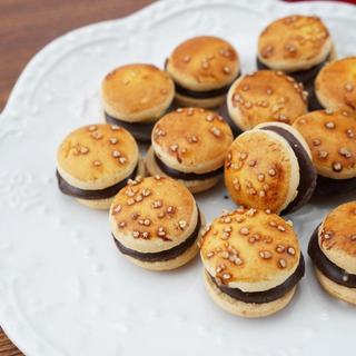 Bánh Quy Kẹp Socola Every Burger Bourbon