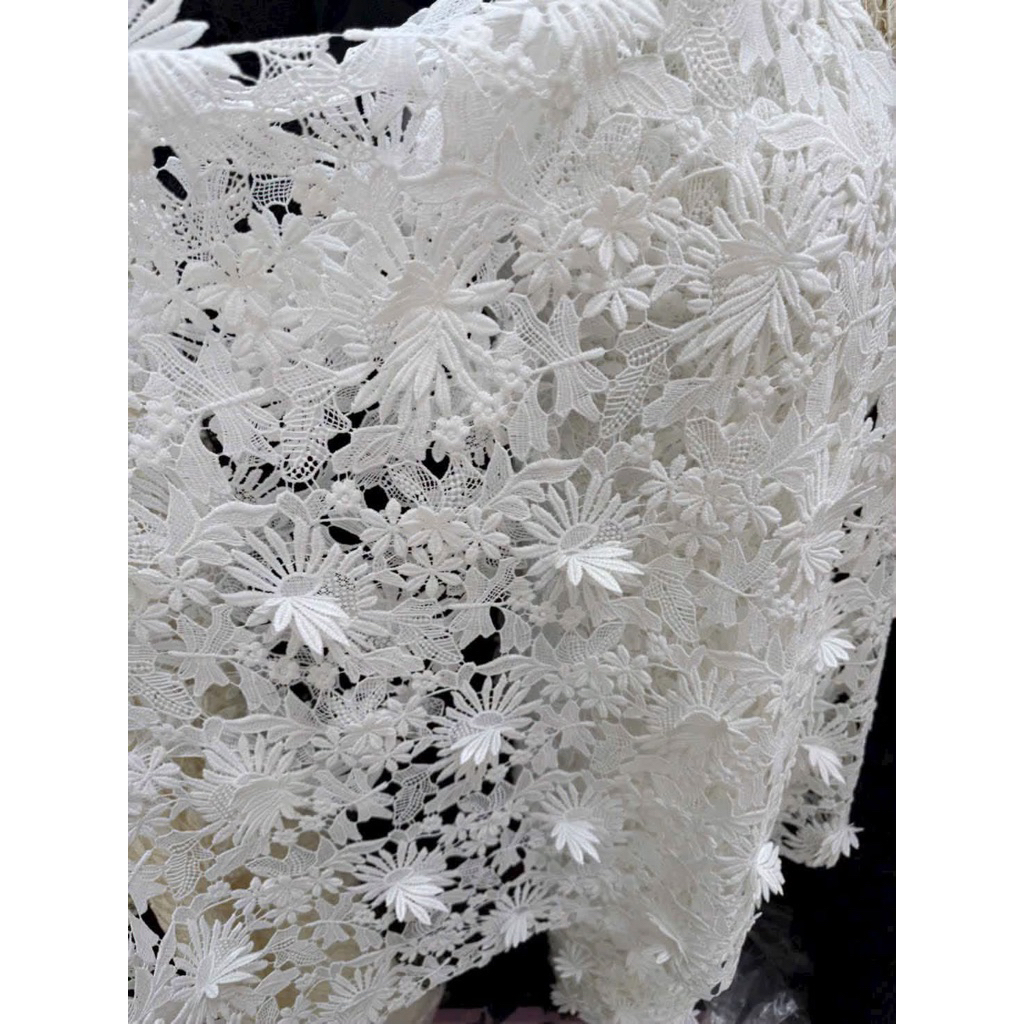 Vải ren hoa nổi 3d hàng đẹp khổ 1m3