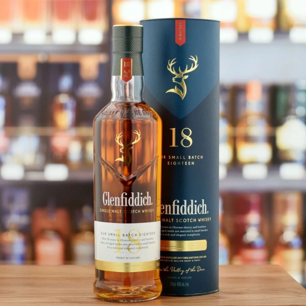 VỎ CHAI RƯỢU NGOẠI GLENFIDDICH 18, [TẶNG KÈM BỌC CỔ CHAI]
