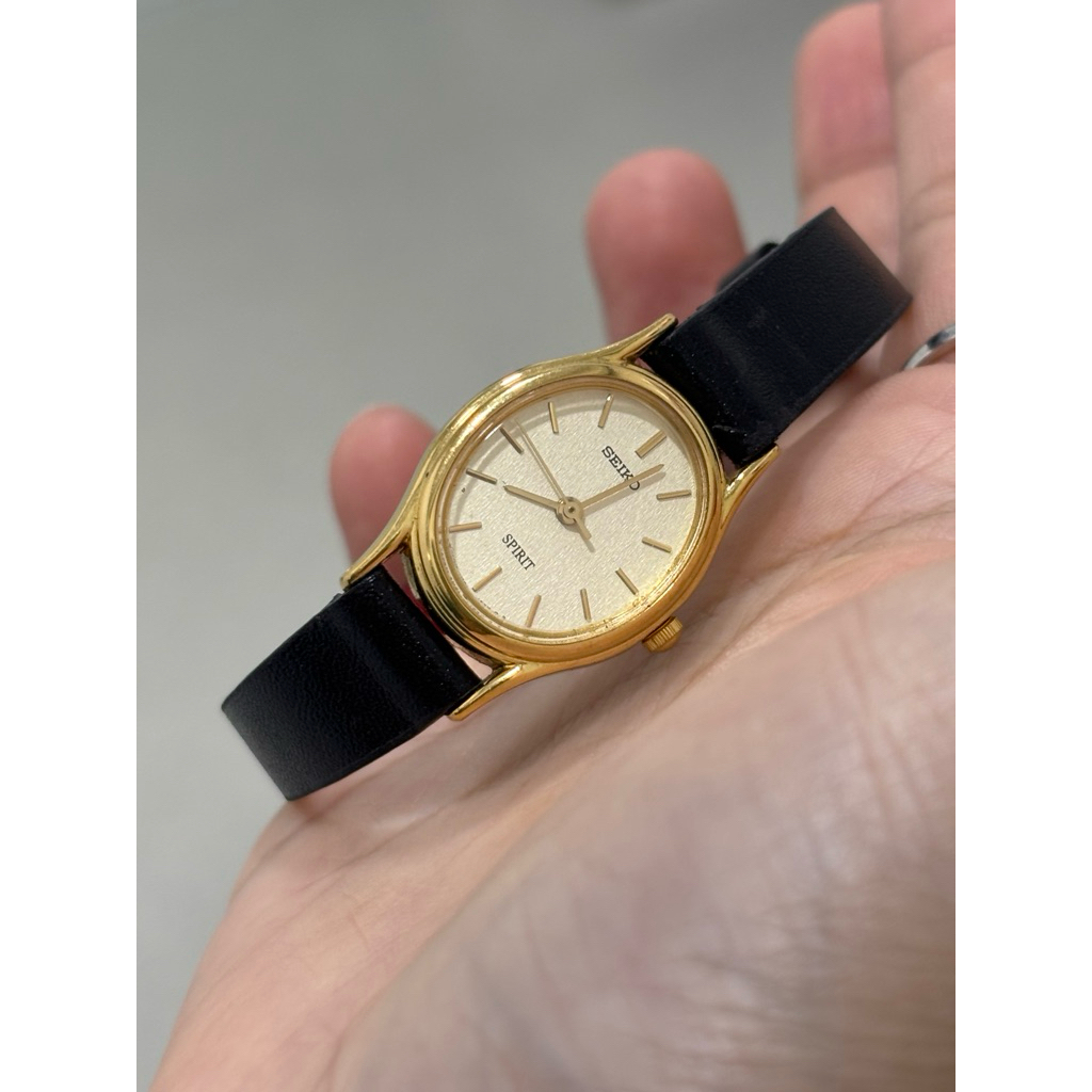 (đọc kỹ mô tả) ĐỒNG HỒ NỮ SEIKO HÀNG 2hand