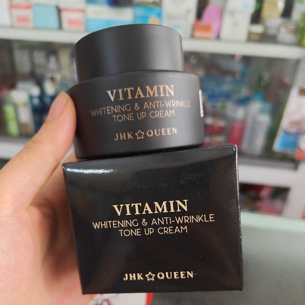 Kem dưỡng Vitamin J Queen 50 g