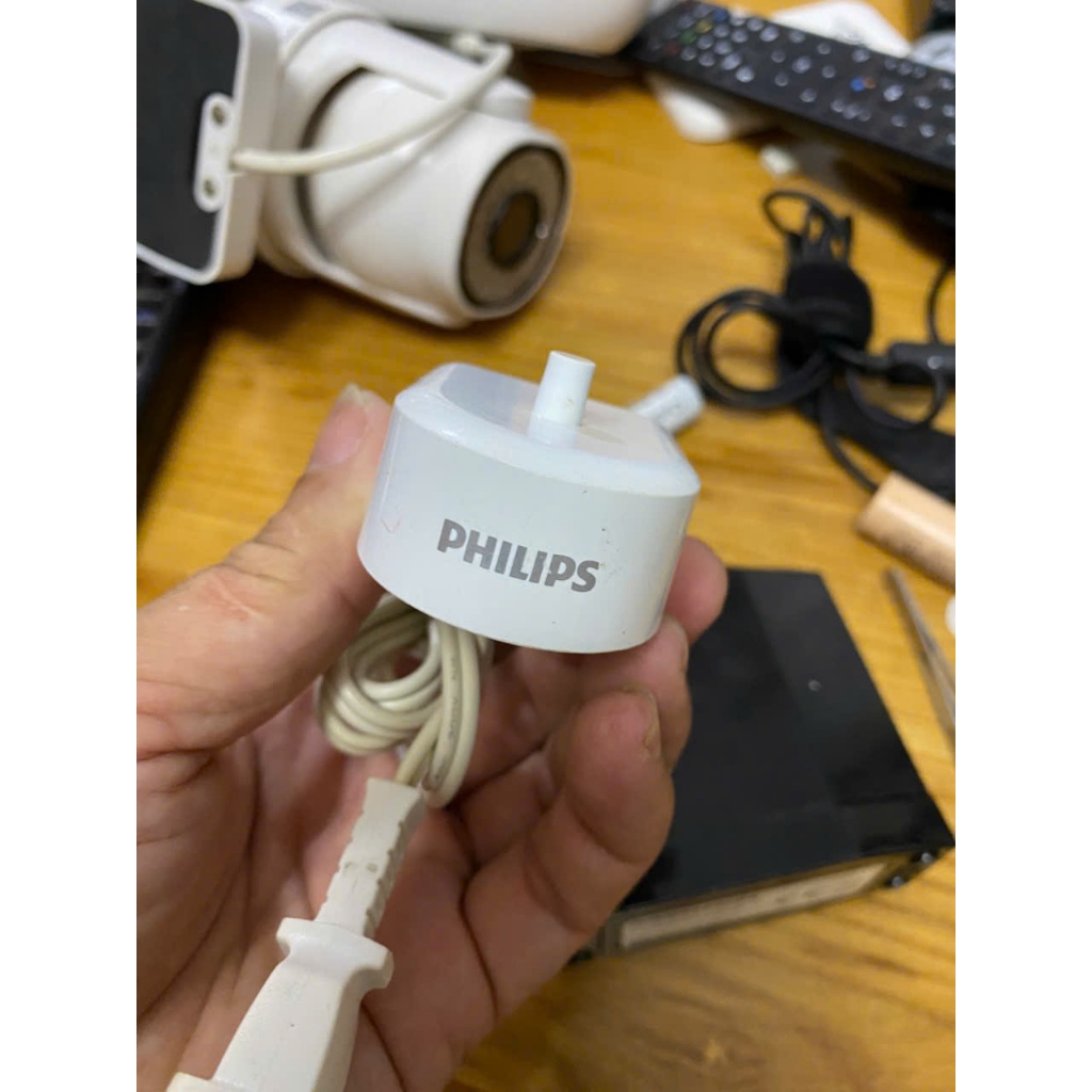 đế sạc bàn chải điện philips HX6100 chính hãng theo máy cũ còn tốt mới