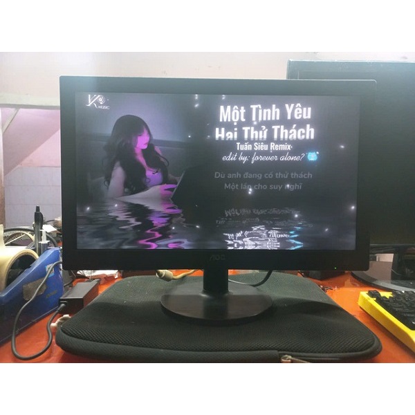 [HCM] Màn hình máy tính để bàn cũ AOC M2060SWD 20'' inch độ phân giải tối đa 1920 x 1080 Pixel FHD