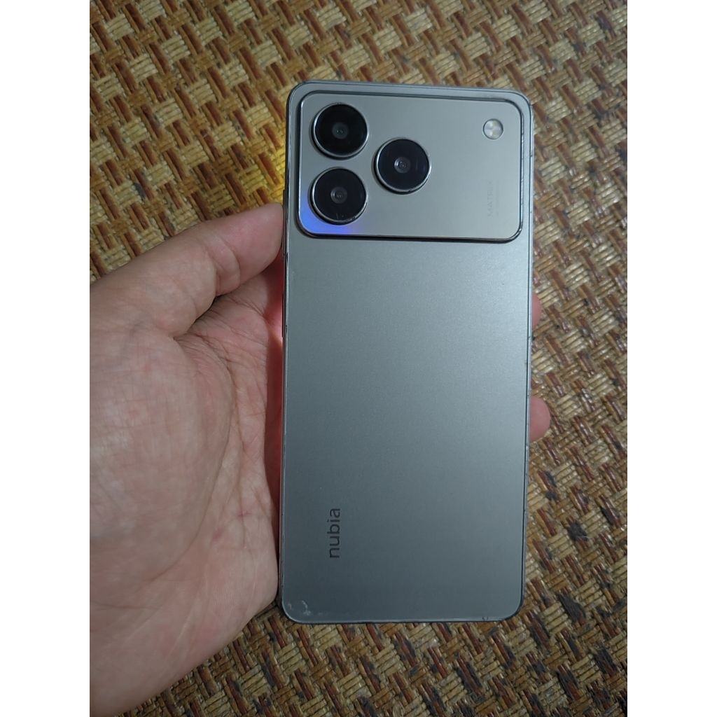 Điện thoại cũ zte Nubia a76 ram4/128gb