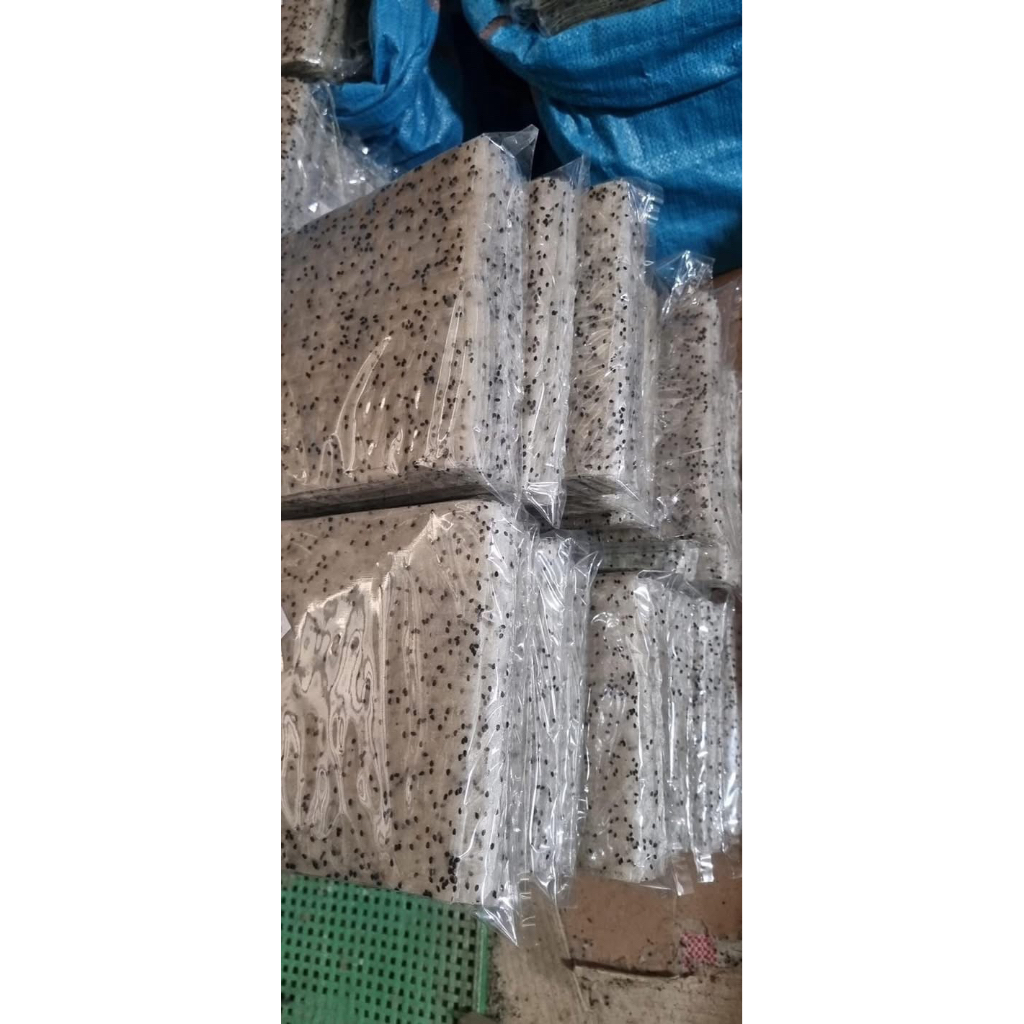 bánh tráng mè phan rang .xấp 2kg