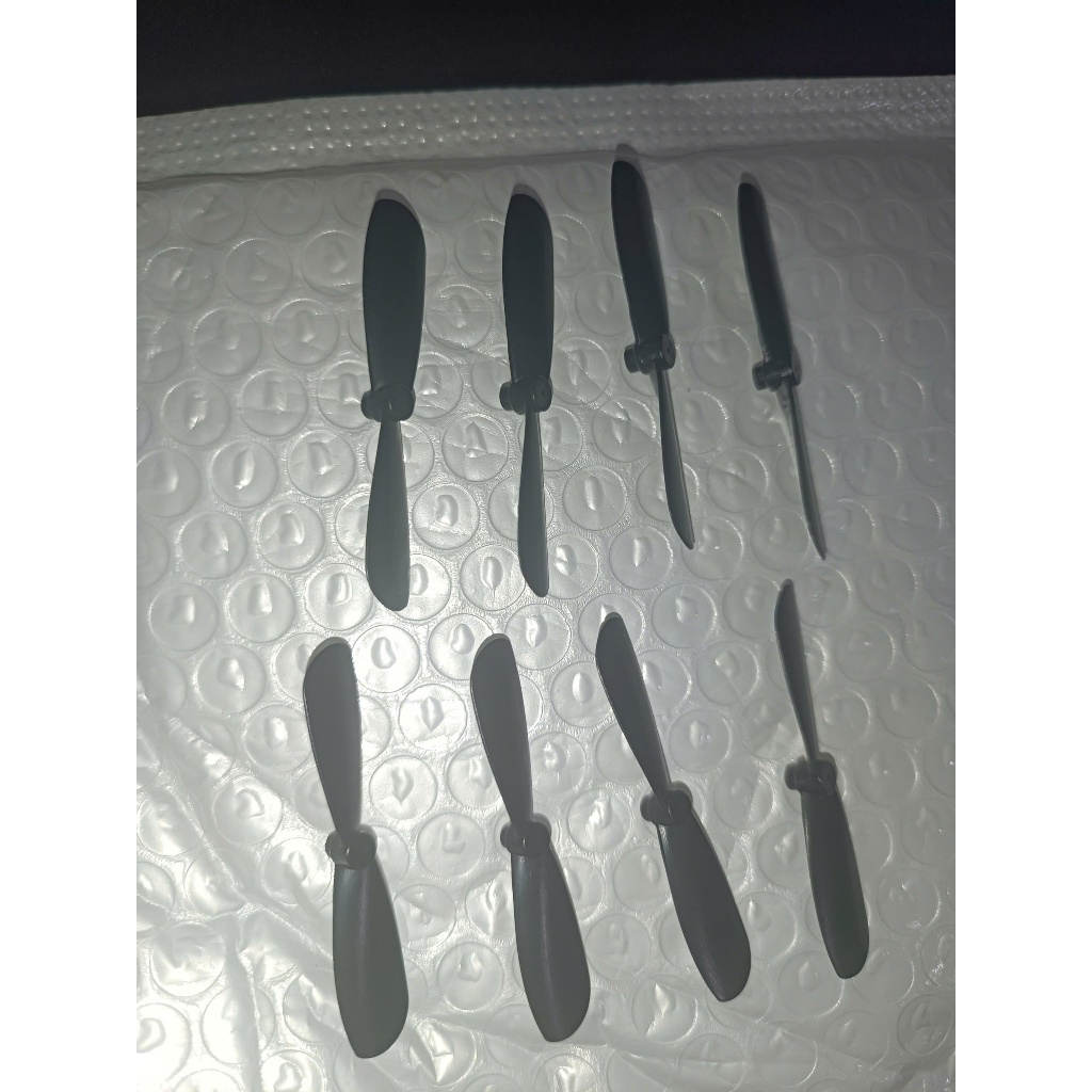 8 cánh quạt drone như hình (4 thuận + 4 nghịch) phù hợp cho motor 610 612 615 716 (lỗi 0.8 mm) chỉ 5