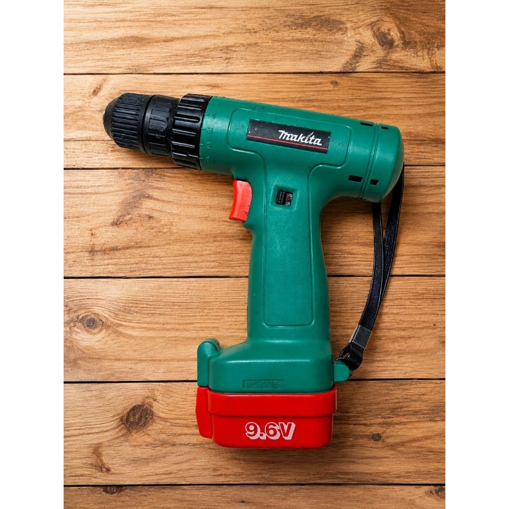 Máy khoan bắn vít trượt Makita 9.6V nội địa Nhật