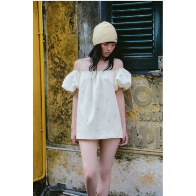 Váy babydoll trễ vai OLV Butter Fleur Off Shoulder Mini Puff Dress phù hợp đi chơi đi làm