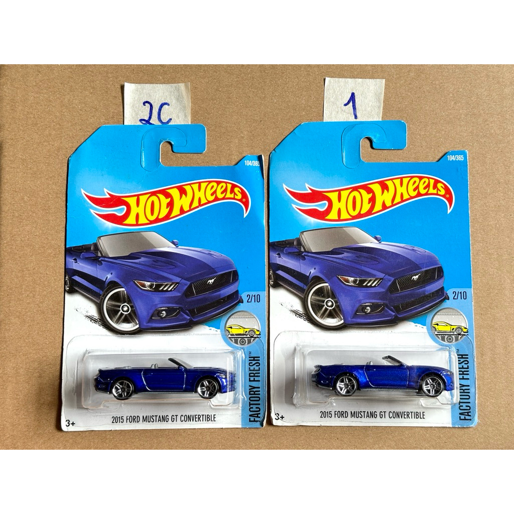 Xe mô hình Hotwheels 2015 FORD MUSTANG GT CONVERTIBLE