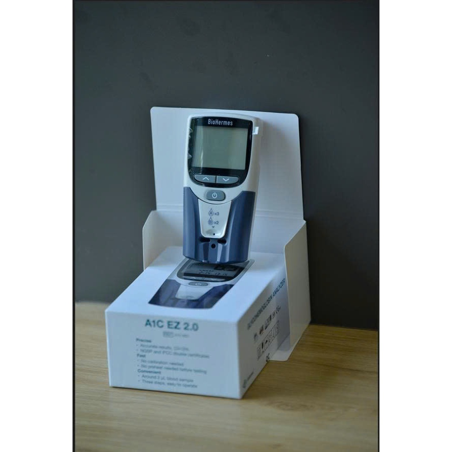 Máy phân tích HbA1c cầm tay , chủng loại: A1C EZ 2.0, mã: A1C-M21（Chưa bao gồm que test)