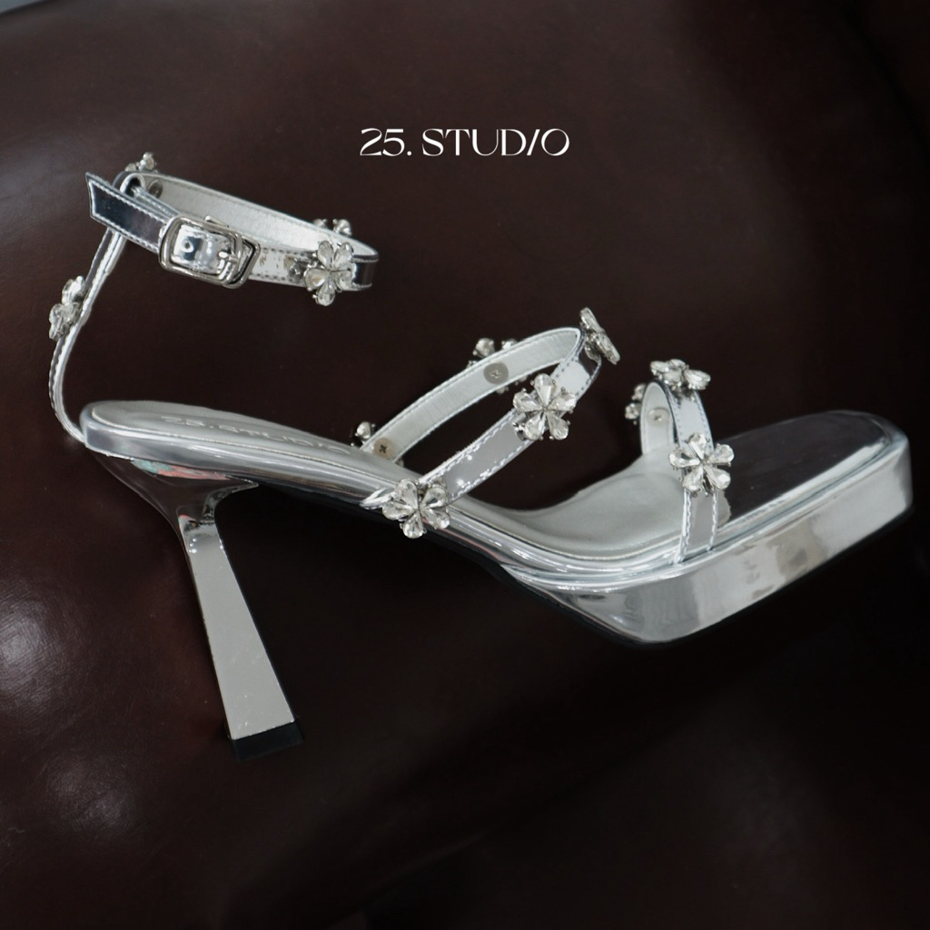 25 STUDIO Giày cao gót đính đá hai quai ngang cao 10cm Crystal Flower Heels
