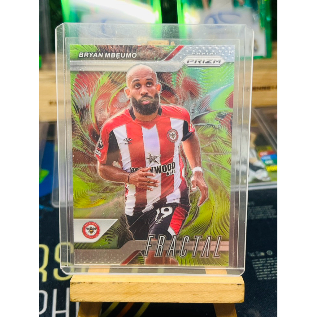 Thẻ bóng đá Bryan Mbeumo Brentford Fractal Panini Prizm EPL 2024/25