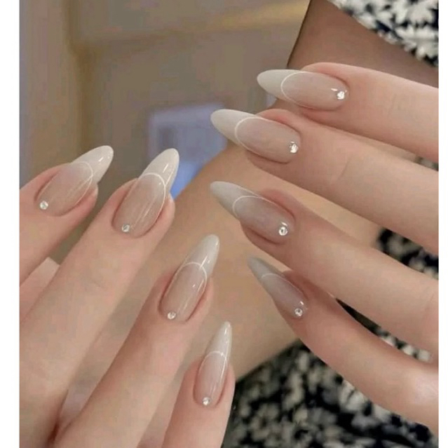 NAILBOX SƠN OMRE  ĐÍNH ĐÁ NAIL THIẾT KẾ