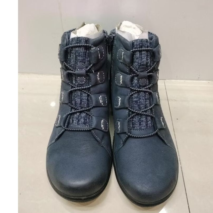 [9 hãng bigsize Sz 42.5 ]Thanh lý.Giày bốt nữ Clarks xuất dư chính hãng da .
