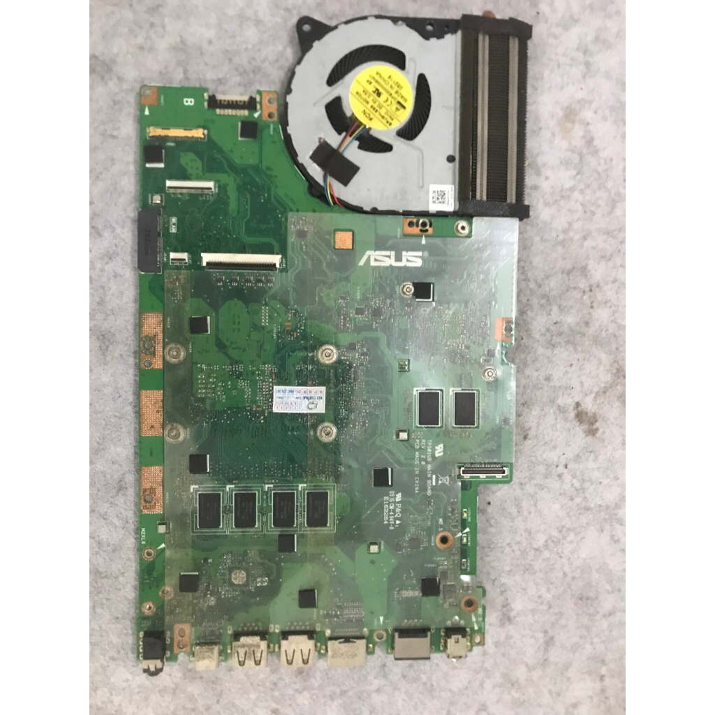 Mainboard  Laptop Asus Tp501ub I5 gen6 vga 940m ram4g on