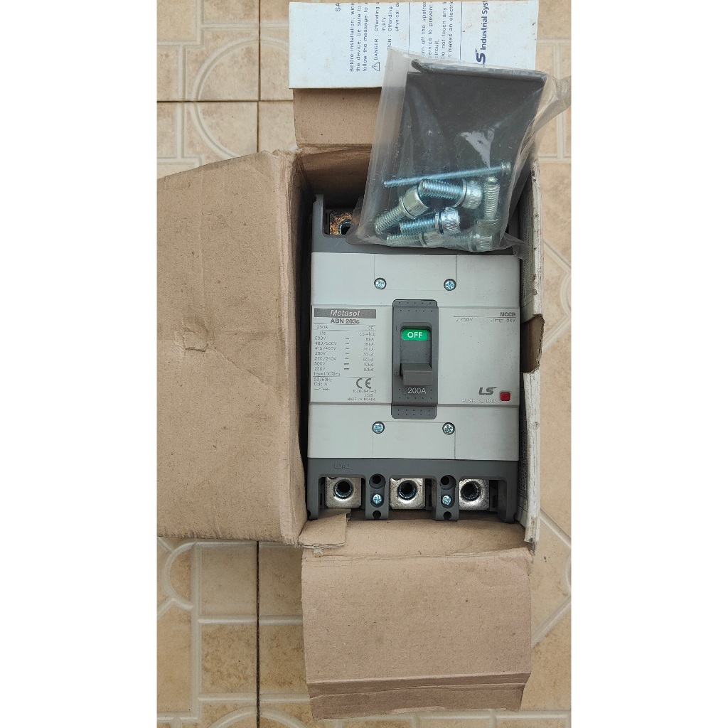 Aptomat LS MCCB 3P ABN203C 200A 30kA chính hãng LS Korea