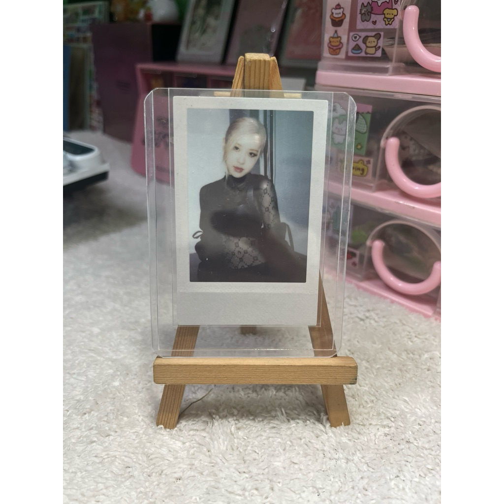 card off pola Rosie Blackpink