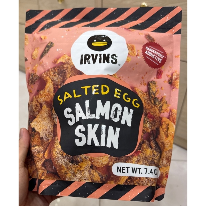 🐟🍣🥚🧂DA CÁ HỒI TRỨNG MUỐI CỦA SINGAPORE IRVINS SALTED EGG SALMON SKIN GÓI 210G