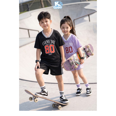 Bộ Quần Áo Cộc Tay K'S CLOSET Cổ Tim Chất Liệu Polyster Kiểu Dáng Thể Thao Cho Bé Trai Từ 10-55kg  KT144SIS