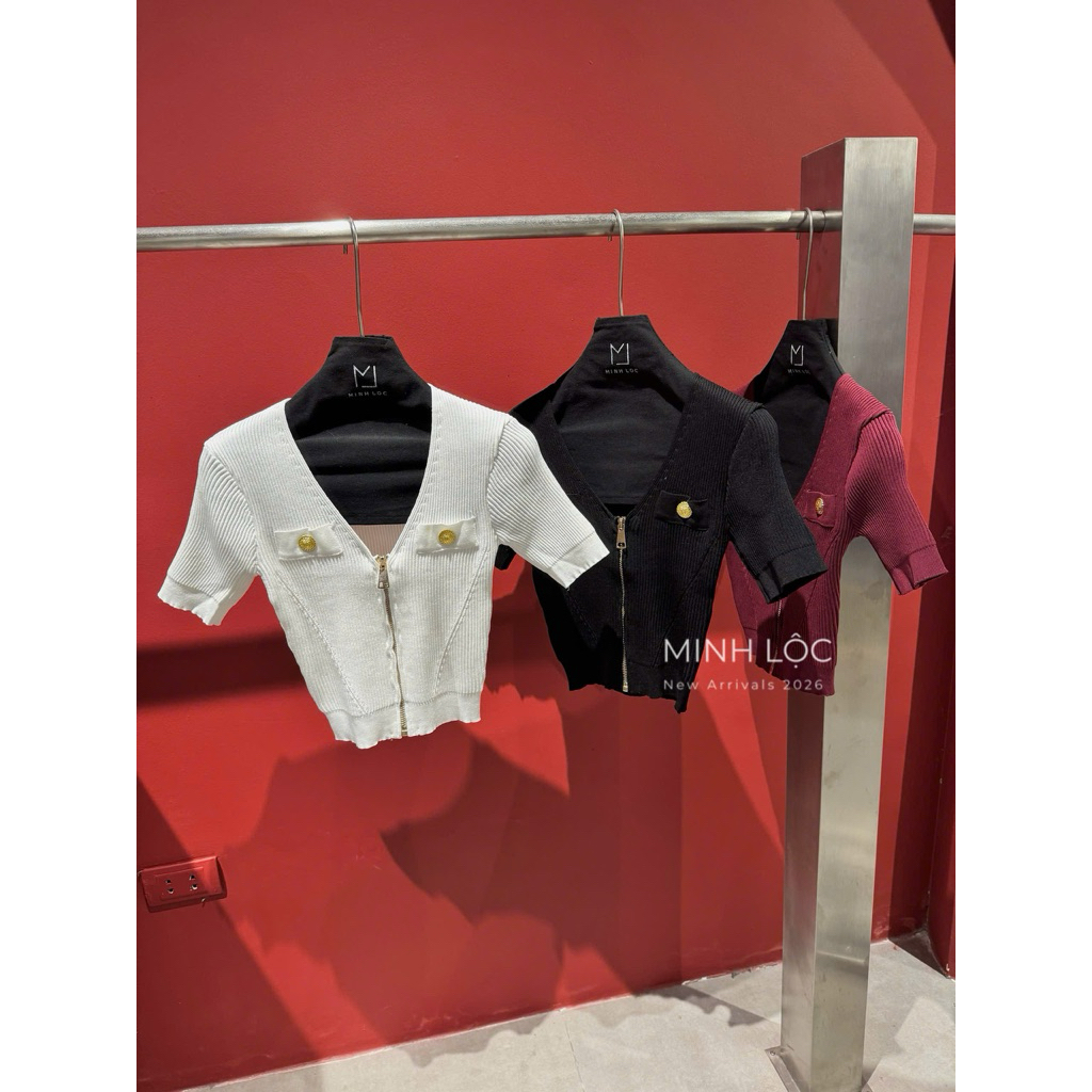 Áo Len Balmain Cộc Tay Cổ V Khoá Ngực QC