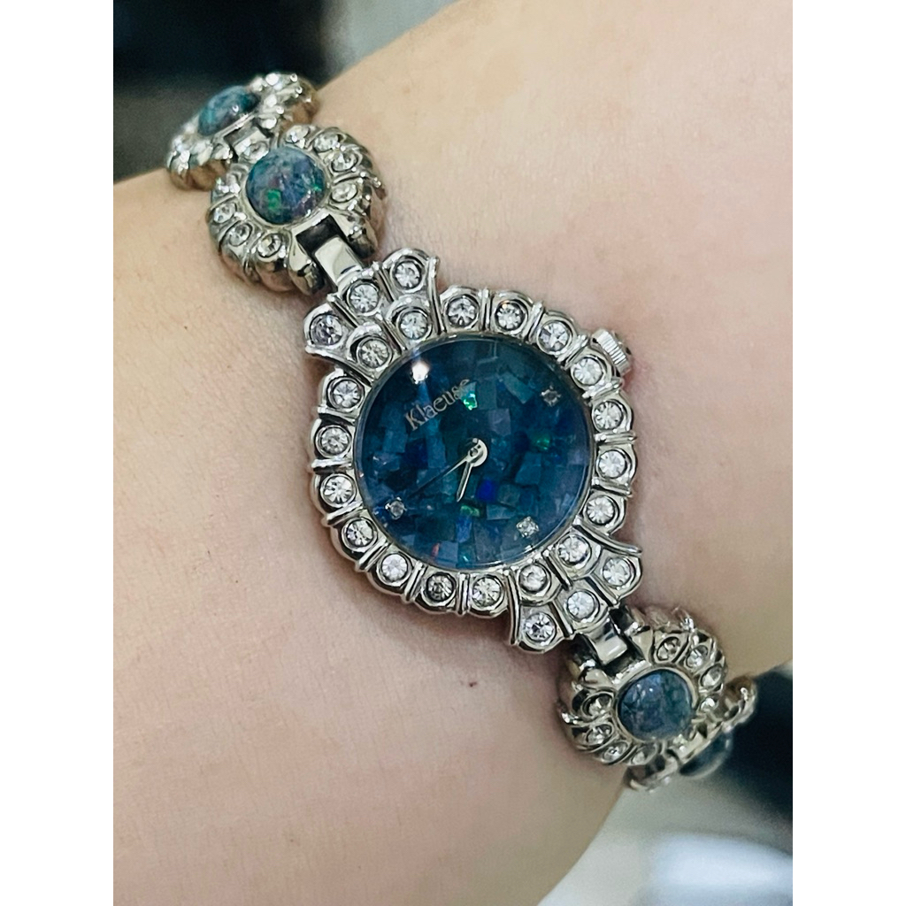 Đồng hồ Klaeuse Thụy mặt dây full đá Opal siêu đẹp.