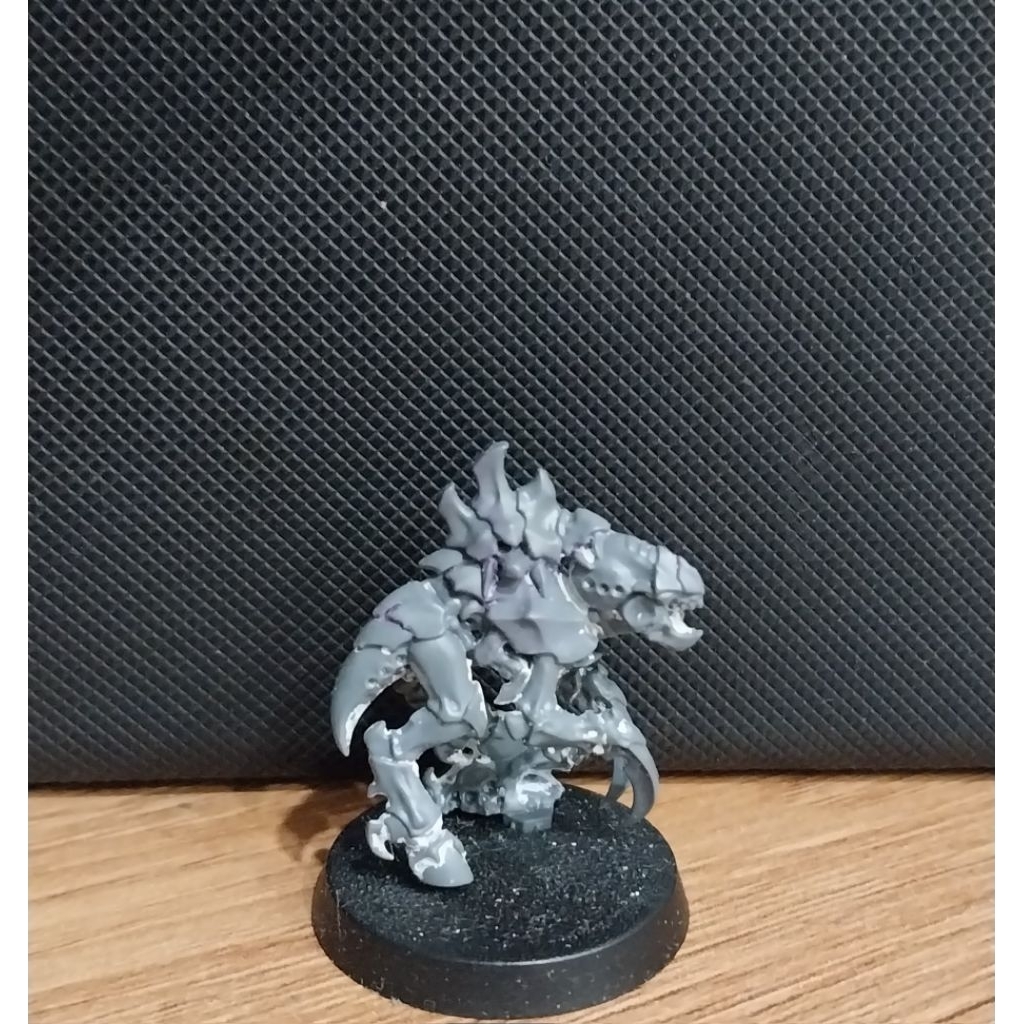 Mô hình: WARHAMMER 40K - LOÀI TYRANIDS NEUROGAUNTS