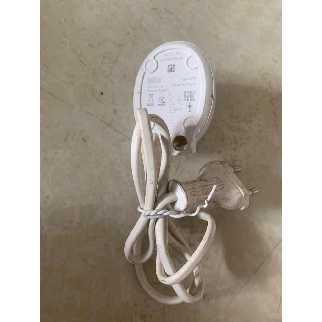 Sạc bàn chải đánh răng Oral-B Braun