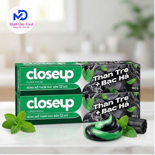 Kem đánh răng Closeup Than Tre + Bạc Hà 180g