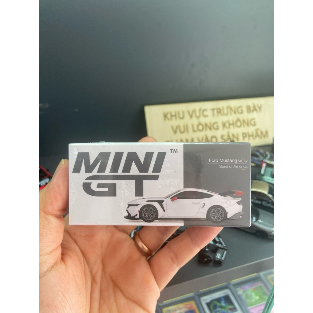 Mini GT 1097-Ford Mustang GTD Spirit Of America
