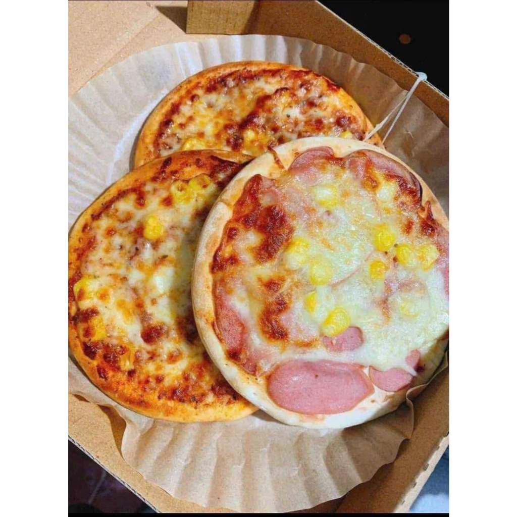 Pizza Mini – Xúc Xích Bằm & Bò Ngô | Phô Mai Thơm Béo
