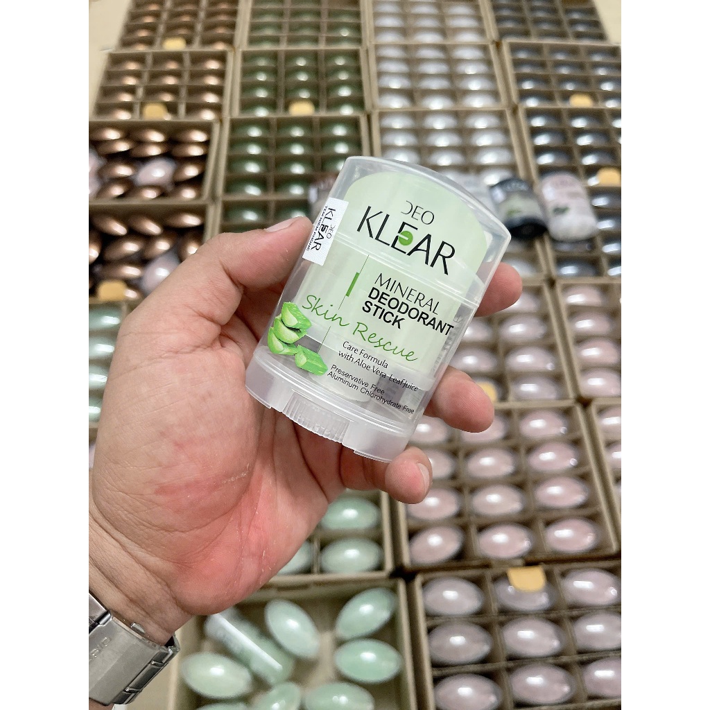 Lăn khử mùi đá khoáng Deo KLEAR - giúp dưỡng da khử mùi hôi hiệu quả