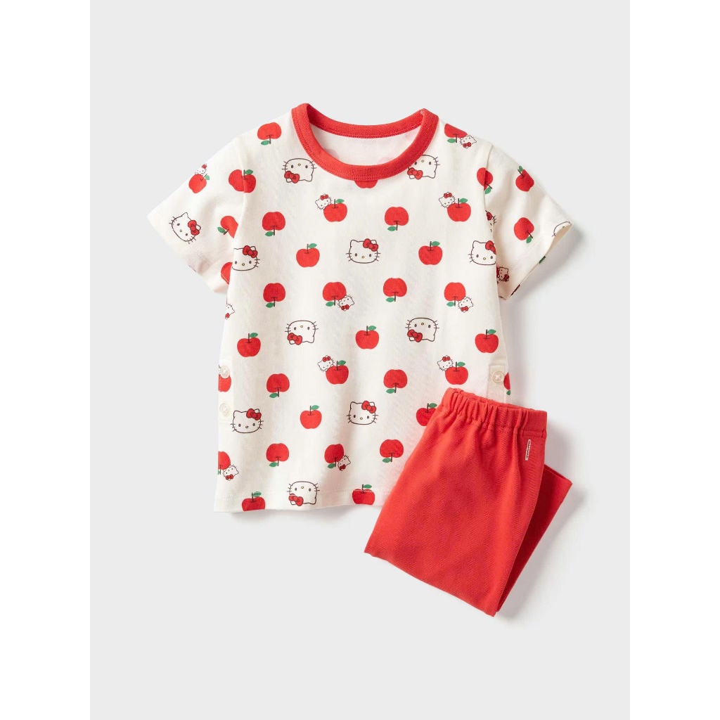 Đồ bộ Pijama họa tiết kitty và quả táo Uniqlo cho bé