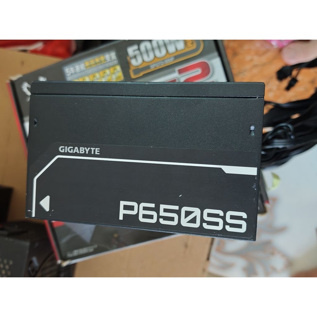 nguồn gigabyte P650SS công suất thực. 650w 80 plus silver.
